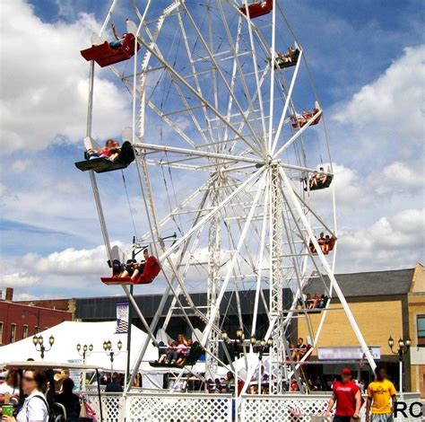 When you rent the big eli wheel we supply the ferris wheel operator, and we can also supply the power to run it. ferris wheel rental photo1 | Ferris wheel, Eau claire, Eau ...
