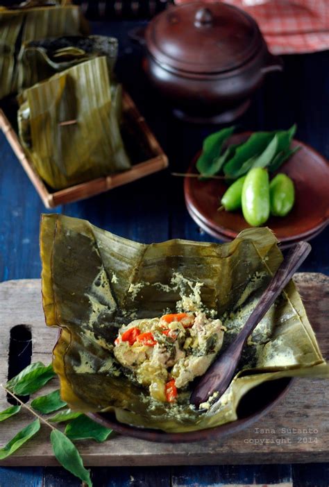 Masakan tradisional yang satu ini merupakan masakan asli indonesia yang cita rasanya sangat menggoda lidah. IDFB CHALLENGE, KREASI DAPUR BERSAMA SAJIAN SEDAP : GARANG ...