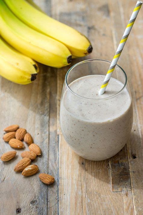 Vitamin e is believed to protect against oxidative stress which may boost heart health and help protect your body against certain diseases including cancer, arthritis, and diabetes. Wholesome Banana Almond Milk Smoothie | Recipe | Flaxseed smoothie, Smoothies with almond milk ...