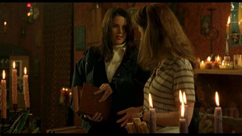 Neve Campbell And Robin Tunney In The Craft Crafts Robin Tunney