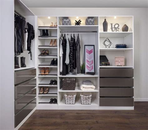 Open closets have become standard in many european countries. Great Style Meets Great Storage: Open Concept Closets ...