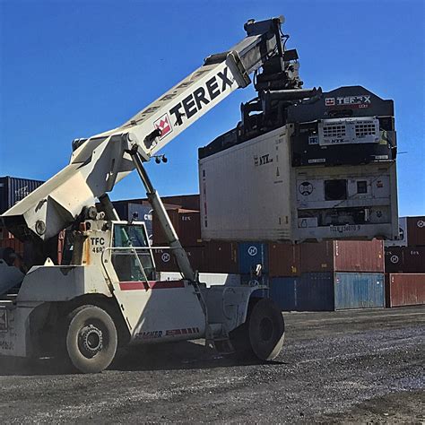 Each unit is tastefully equipped with ultra luxurious fitting with good workmanship. Portland Container - Yard and Off Dock CY