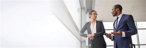 Bureau of labor statistics, the median pay for a bank teller is $15.02 or $31,230 annually while the median pay for a commercial lender, also referred to as a loan officer, with a few years of experience is much higher. Futuris Trust Bank