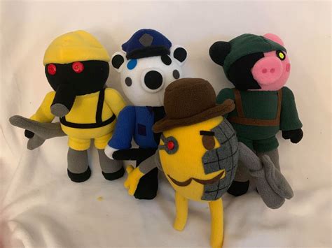 1 Roblox Piggy Plush Of Your Choice Etsy Canada