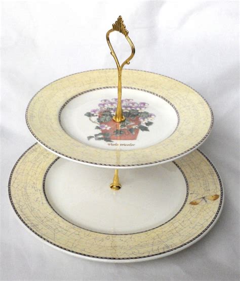 Nivag Collectables Wedgwood Sarahs Garden 2 Tier Cake Stand