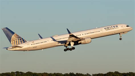 United Airlines B757 300 N75854 Kiah Houston Intercontin Flickr