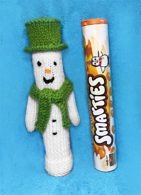 Christmas The Snowman Inspired Smarties Sweet Holder 22 Cms Knitting