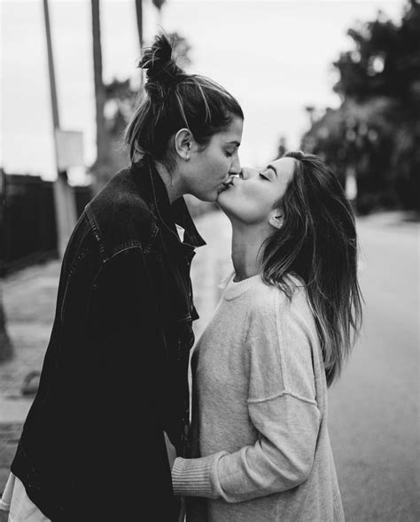 cute lesbian couple kissing tumblr telegraph