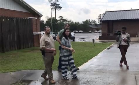 Mississippi Woman ‘filmed Herself Having Sex With A Male Dog