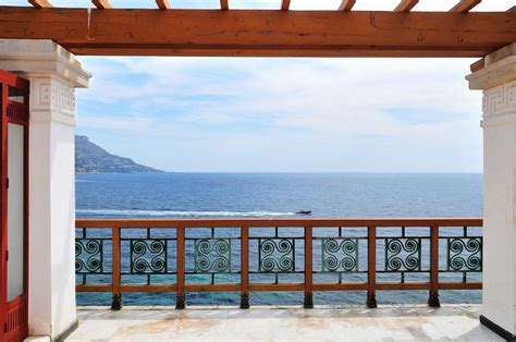 Villa kerylos is located on the french riviera but is a recreation of an ancient greek villa. Villa Kérylos. Beaulieu-sur-Mer. France. Antic greek villa ...