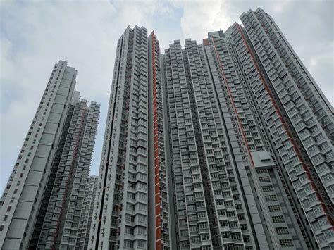 Our lead designer zeno lo takes us on a tour of his newly designed apartment, hoi lok court '凱樂苑' (380sqft). 非魚論市——凱樂苑、啟朗苑銷售情況 - 北斗星按揭網