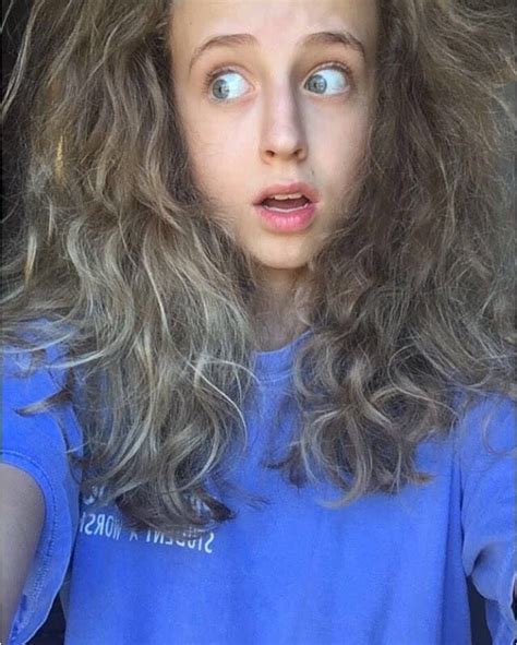 23 Struggles Curly Haired Girls Know Too Well Afro Curly Girls Hair