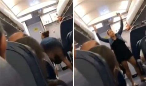 Drunk Woman Twerks And Flashes Passengers On Flight After She Was Asked