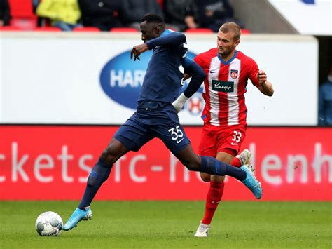 Metzelder war von 2007 bis 2014 spieler bei den schanzern und danach assistent der geschäftsführung. 2. Liga: Osnabrück verstärkt sich mit Beermann - Kickwelt.de