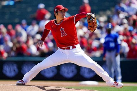 Mlb Shohei Ohtani Strikes Out 5 In Spring Mound Debut For Angels The