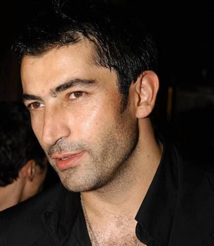En son kenan imirzalıoğlu haberleri anında burada. Poze Kenan Imirzalioglu - Actor - Poza 27 din 39 ...