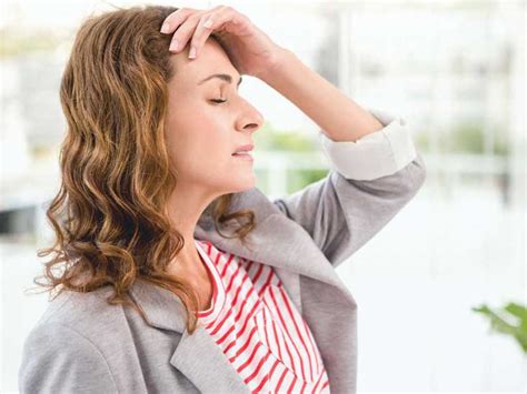 Headache On The Top Of Head Symptoms Causes And Treatment