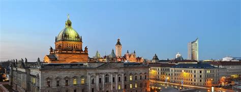 It is the economic centre of the region, known as germany's boomtown and a major cultural centre, offering interesting sights, shopping and lively nightlife. Top-Sehenswürdigkeiten Leipzig: die 10 Highlights | Reisewelt