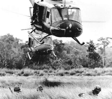 Vietnam War 1966 Helicopter Landing Us Soldiers Of The Flickr