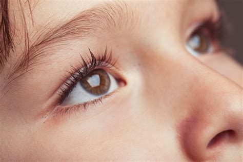 5 Ways To Keep Your Childrens Eyes Healthy Scrubs The Leading