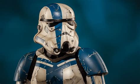Star Wars Stormtrooper Commander Premium Format Figure By Sideshow