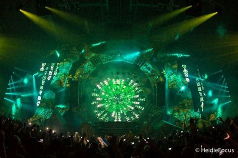Eye Candy 40 Photos Of Beautiful Edm Festival Stage Designs Stage