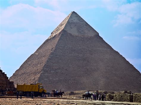 Pyramid of Khafre | Khafre's Pyramid, or the 2nd Pyramid, is… | Flickr