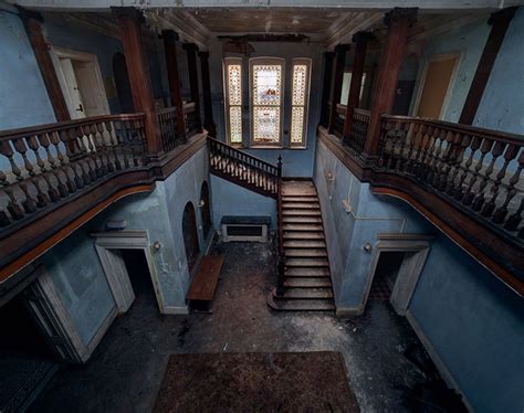 Insanely Beautiful Abandoned Buildings