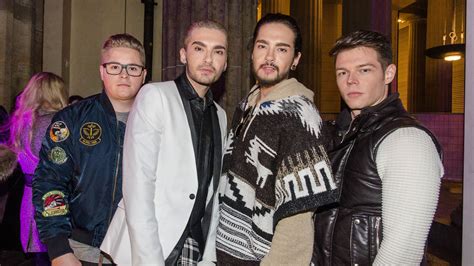 In march 2020, tokio hotel were supposed to embark on an extended tour through latin america. Schon im März! Tokio Hotel melden sich mit 5. Album zurück ...