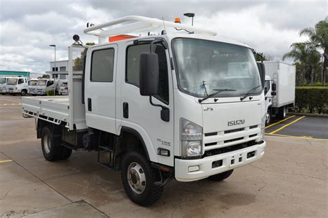2017 ISUZU NPS 75-155 MANUAL 4X4 - JTFD5192947 - JUST TRUCKS