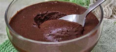 Dissolva a gelatina conforme as instruções da embalagem. Receitas Simples e cia: Receita Musse de Chocolate Aerado ...