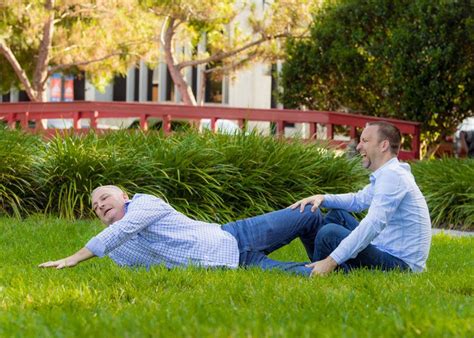 14 Engagement Photos That Didnt Quite Go As Planned Huffpost Life