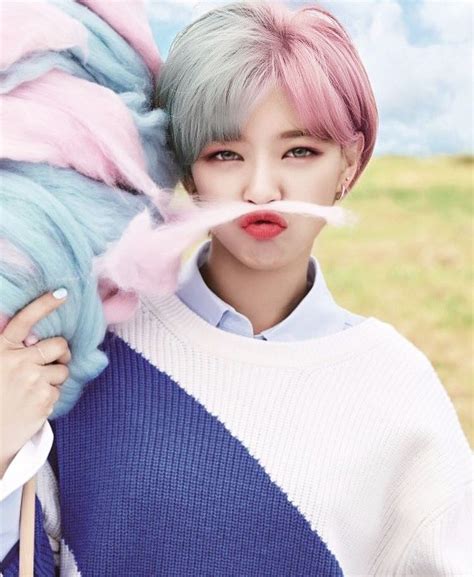Maybe you would like to learn more about one of these? Obviously edited but still cute | Cabelo, Fotos, Divas