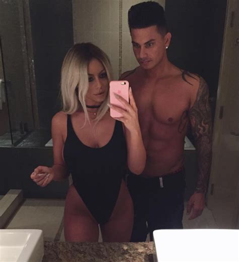 Photos From Aubrey Oday And Pauly Ds Cutest Pics E Online
