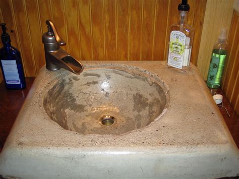 Homemade And Inexpensive Rustic Cabin Bathroom Decor - Rustic Crafts