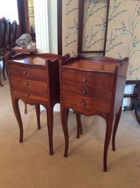 Explore 17 listings for retro bedside tables uk at best prices. Pair Of French Antique Bedside Tables | 284094 ...