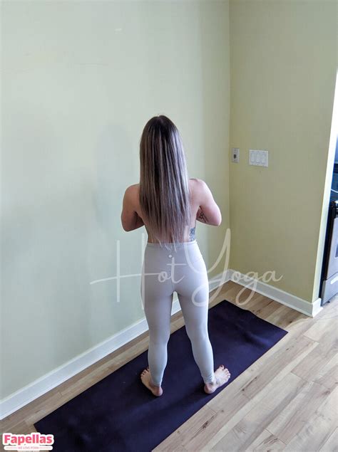 hot yoga nude leaks onlyfans photo 1 fapellas