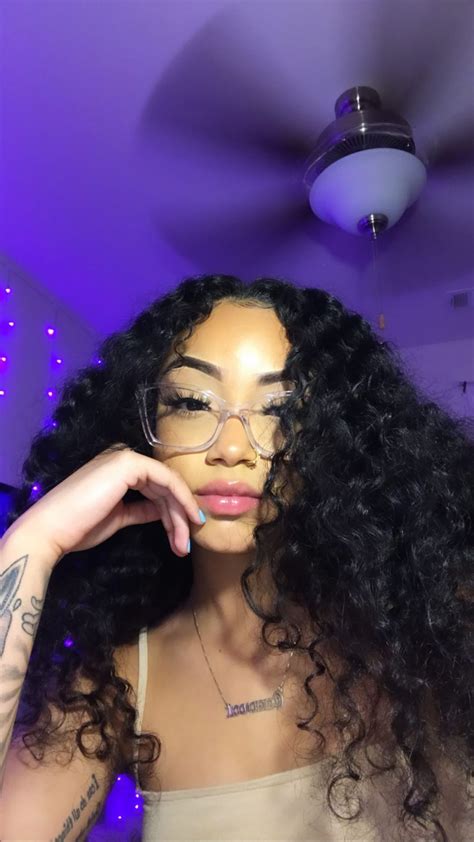 Pinterest🦋 ️ ᕲi̷𝓞𝓡 ᗷ𝒰ℕℕi̷ Follow For More ‼️ Curly Girl Hairstyles Aesthetic Hair Baddie