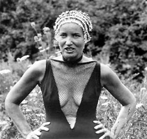 Just type in edith beale grey gardens on you tube and you can watch the documentarywith the real edie beale. Sezgin SHOLA: Edith Bouvier Beale