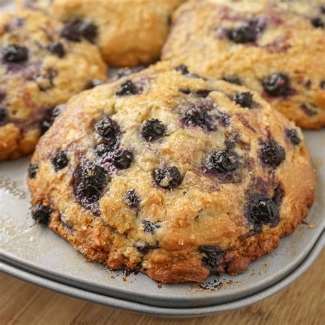 Bakery Style Blueberry Muffins Best Place To Find Easy Recipes