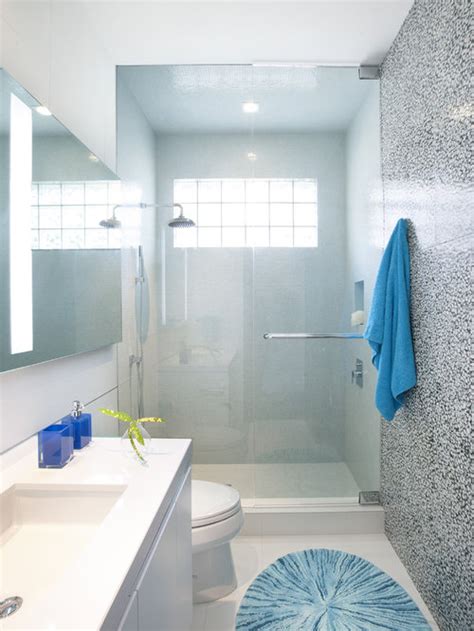 Dress up your bathroom shower tile with one of these inspiring design concepts. Small Bathroom Shower Designs | Houzz