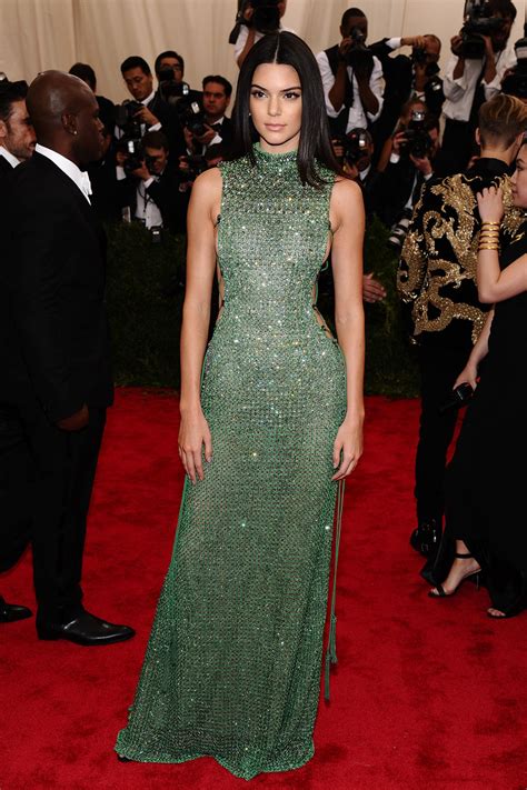 Kendall Jenners Met Gala 2015 Red Carpet Dress Hollywood Reporter