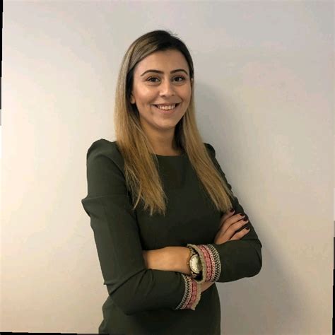 Zeynep İzmirli Bakal Client Executive Marsh Turkey Linkedin