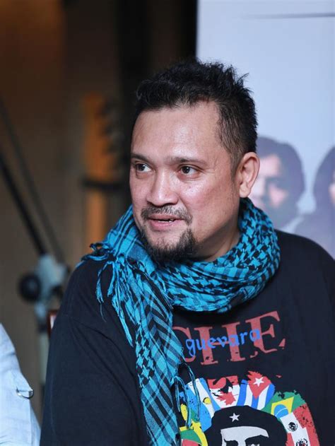 Baron gigi mp3 & mp4. Profil Aria Baron Eks Gigi yang Jatuh Sakit, Plus Potret ...