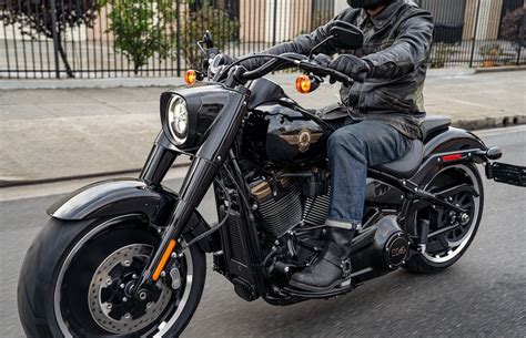 Легендарный harley davidson fat boy! 2020 Fat Boy Motorcycle | Harley-Davidson USA