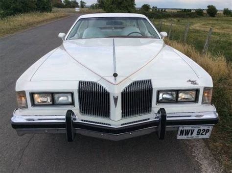The 1976 british grand prix (formally the john player grand prix) was a formula one motor race held on 18 july 1976 at the brands hatch circuit in kent, england, united kingdom. For Sale - Pontiac Grand Prix SJ 2 door sports coupe (1976 ...