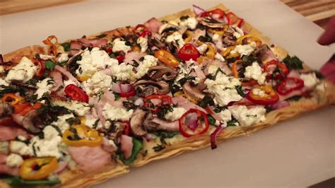 The sheets are normally in two sealed rolls per box. Athens Turkey and 3 Cheese Phyllo Flatbread Pizza Recipe ...