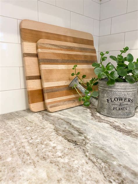 It's classic and clean and simple and i just knew it would look fantastic after our cabinets were painted. Kitchen Countertops | White subway tile backsplash ...