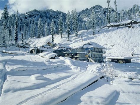 Winter is the best time to enjoy a holiday in a country like india, as summer heat can be very troublesome here. How a Shivering Dilliwallah Learned to Love Winter in ...