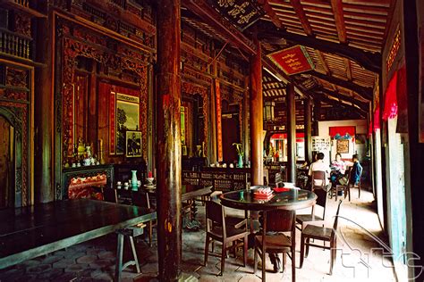 Ngoài phim về nhà đi con, thủy tiên tham gia sitcom sống chung với em. Di tích Nhà Trăm Cột - Chùa Phước Lâm - Di tích lịch sử ...